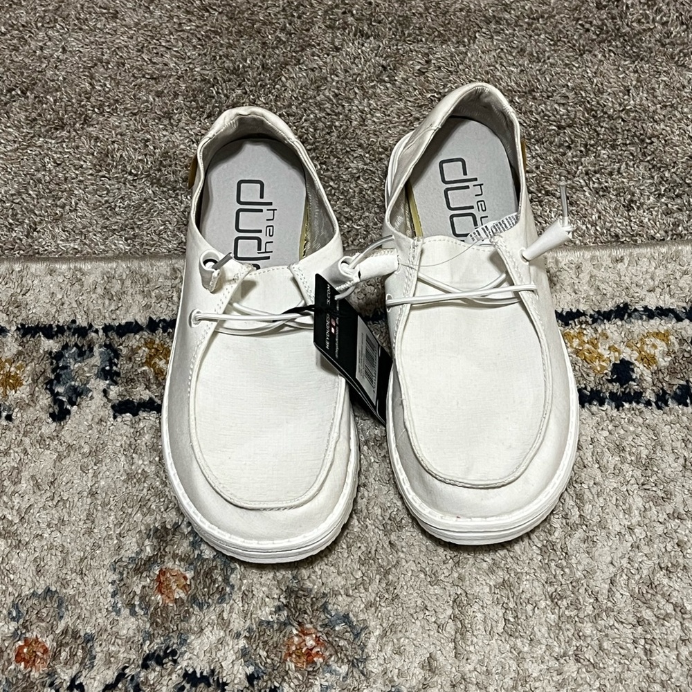 Hey Dude White Women’s Shoes